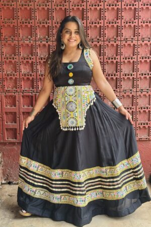 Raabta Black